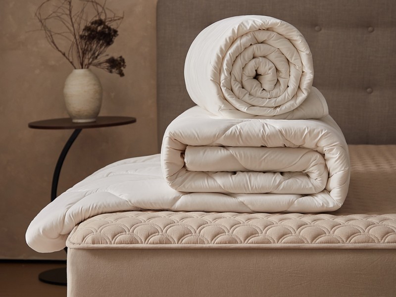 Custom wool bedding sets